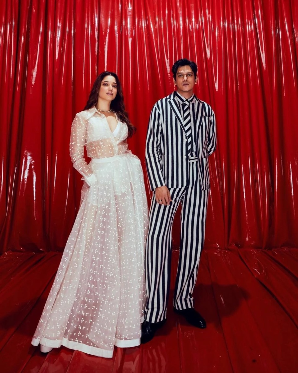From Red Carpet to Real Life: What Does a Celebrity Stylist Actually Do?